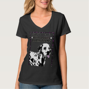 Nur ein Mädchen, das Dalmatiner-Hunde liebt T-Shirt