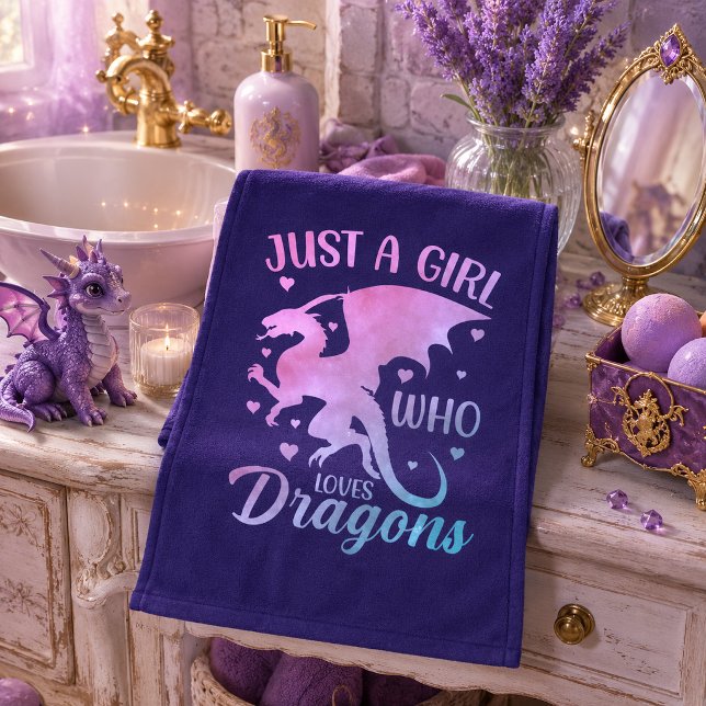 Nur ein Mädchen, das Drachen liebt - Fantasy-Drach Handtuch (Von Creator hochgeladen)