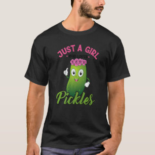 Nur ein Mädchen, das eingelegte Gurken liebt Vegan T-Shirt