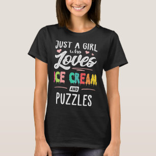 Nur ein Mädchen, das Eiscreme Liebe und Frauen rät T-Shirt