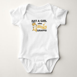 Nur ein Mädchen, das Giraffen Lieben - Niedliche G Baby Strampler
