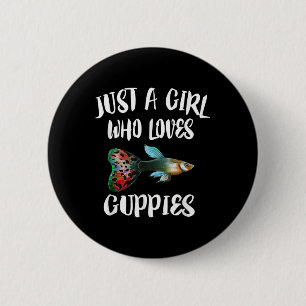 Nur ein Mädchen, das Guppys Aquarium Guppy Fisch l Button