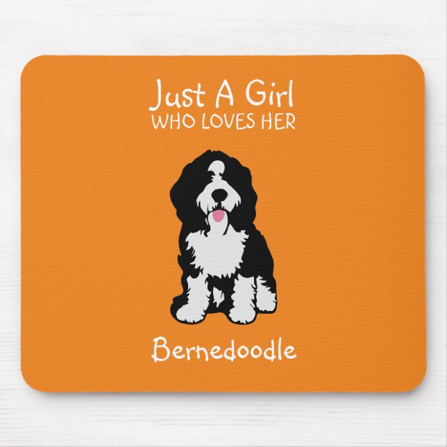 Nur ein Mädchen, das ihr Bernedoodle Liebe Mousepad (Vorne)