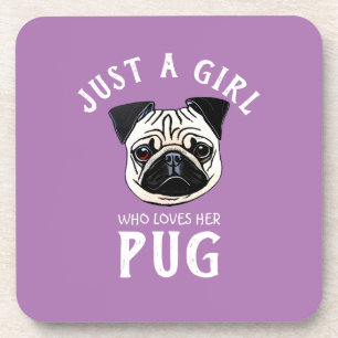 Nur ein Mädchen, das ihren Mops Liebe Getränkeuntersetzer