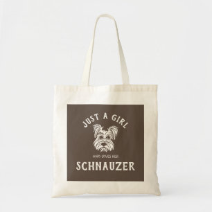 Nur ein Mädchen, das ihren Schnauzer Liebe Tragetasche