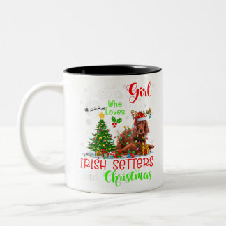 Nur ein Mädchen, das irische Setter und Weihnachte Zweifarbige Tasse