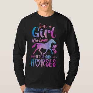 Nur ein Mädchen, das Jesus Reitpferde Liebe Gi T-Shirt