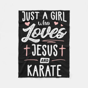 Nur ein Mädchen, das Jesus und Karate Geschenke Li Fleecedecke