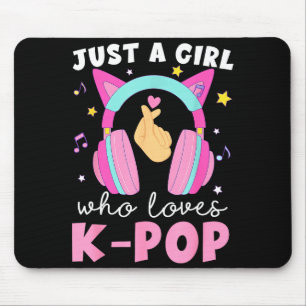 Nur ein Mädchen, das K-Pop Koreanisch hört Kp Lieb Mousepad