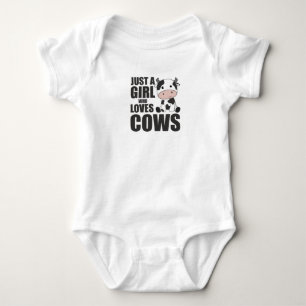 Nur ein Mädchen, das Kühe-Farm-Kalb Liebe Baby Strampler