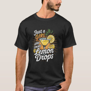 Nur ein Mädchen, das Lemon Drops Cocktail Martini T-Shirt