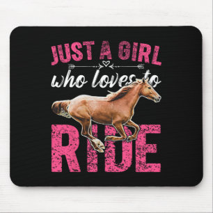 Nur ein Mädchen, das Liebe hat, Pferde zu reiten Mousepad