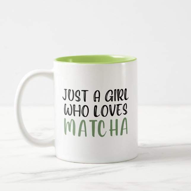Nur ein Mädchen, das Lieben Matcha hat Zweifarbige Tasse (Links)