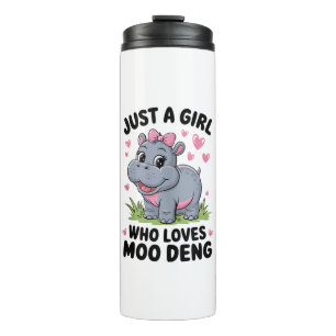 Nur ein Mädchen, das Moo Deng Niedlich Baby Hippo Thermosbecher