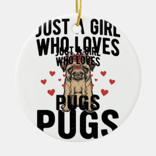 Nur ein Mädchen, das Mops-Oldtimer-Hunde-Shirt-Des Keramik Ornament