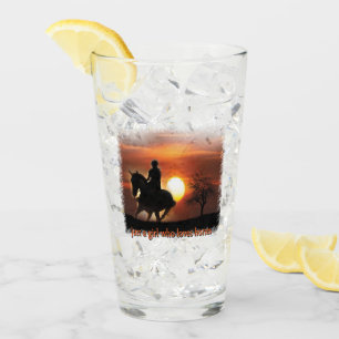 nur ein Mädchen, das Pferde Lieben Glas