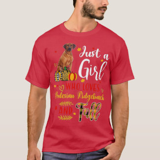 Nur ein Mädchen, das Rhodesian Ridgeback und Fall T-Shirt