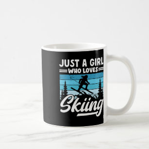 Nur ein Mädchen, das Skifahren Spaß macht Wintersp Kaffeetasse