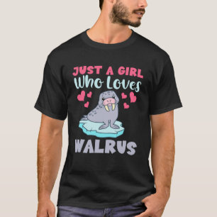 Nur ein Mädchen, das Walrus Tusks Lieben Ice Rink  T-Shirt