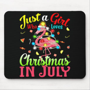 Nur ein Mädchen, das Weihnachten im Juli Flamingo Mousepad