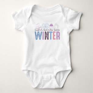 Nur ein Mädchen, das Winter liebt, süßes saisonale Baby Strampler