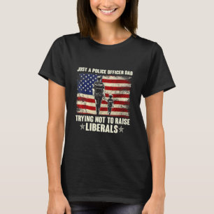 Nur ein Polizeivater, der versucht, keine Libe gro T-Shirt