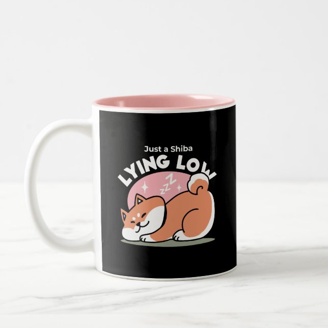Nur ein Shiba, der niedrig fliegt: Niedliches Shib Zweifarbige Tasse (Links)