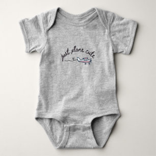 Nur eine süße rosa Flugzeug und Herz Luftfahrt Baby Strampler