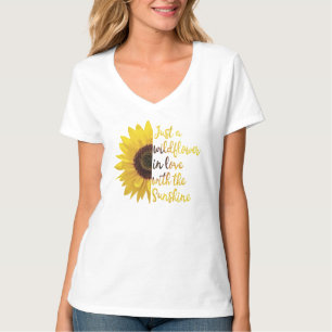 Nur eine Wildblume in Liebe mit der Sonne T-Shirt