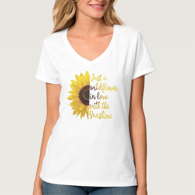 Nur eine Wildblume in Liebe mit der Sonne T-Shirt (Vorderseite)