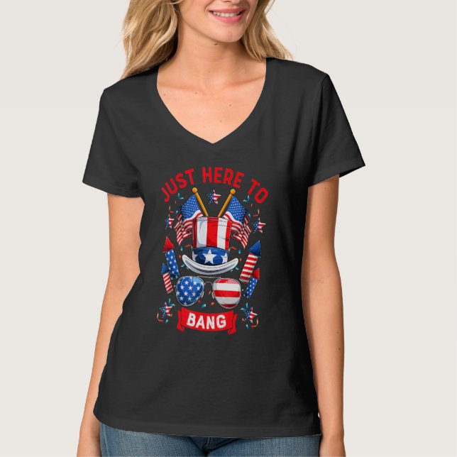 Nur hier, um die amerikanische Fahne zu schlagen T-Shirt (Vorderseite)