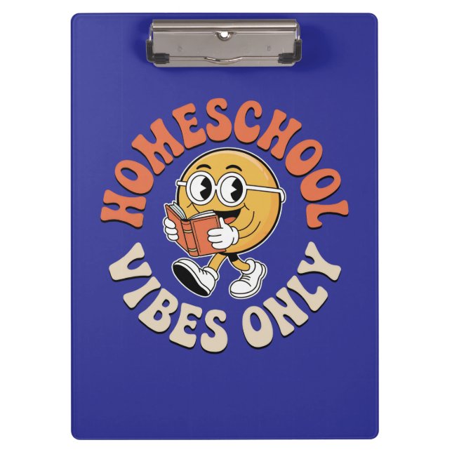 Nur Homeschool Vibes Klemmbrett (Vorderseite)
