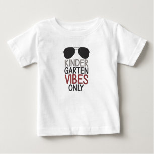 Nur Kindergarten-Vibes Zurück zur Schule  Baby T-shirt