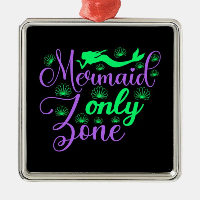 Nur Meerjungfrau Zone in Neon Green und Lila Ornament Aus Metall (Vorne)