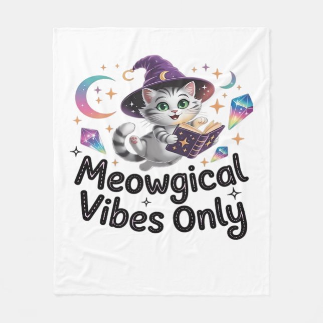 Nur Meowgical Vibes, Floating Kawaii Witch Cat Ov Fleecedecke (Vorderseite)