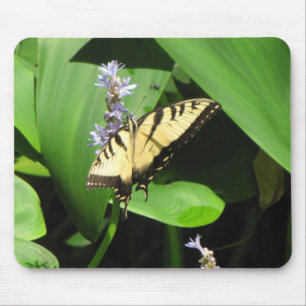 Nur noch ein schöner Schmetterling Mousepad