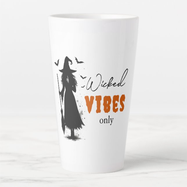 "Nur Wicked Vibes" - Halloween Black Hexe - Milchtasse (Vorderseite)