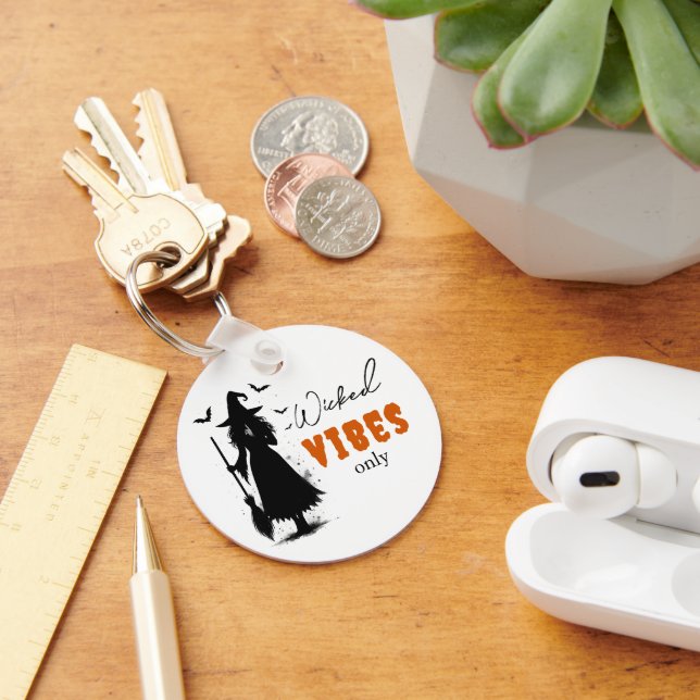 "Nur Wicked Vibes" - Halloween Black Hexe - Schlüsselanhänger (Schreibtisch)