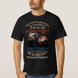 Nur zwei definierte Kräfte haben je angeboten, Die T-Shirt