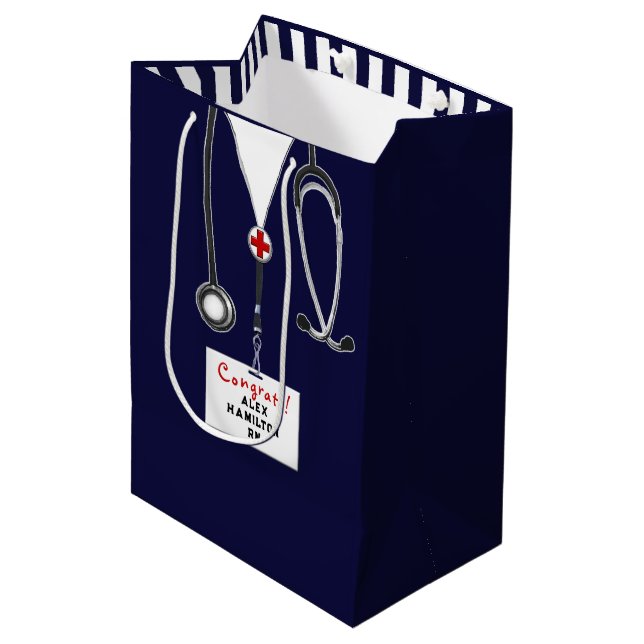 Nurse Abschluss Mittlere Geschenktasche Mittlere Geschenktüte (Vorderseite Schrägansicht)