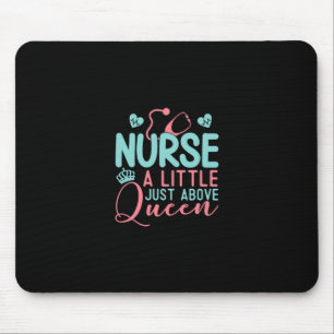 Nurse ein wenig über Königin Mousepad