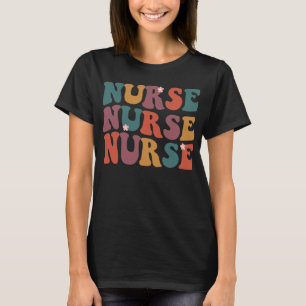 Nurse Groovy Retro farbenfrohe Gestaltung Zukunft T-Shirt