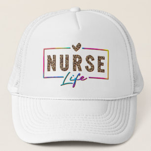 "Nurse Life" in eleganten Regenbogenfarben Truckerkappe