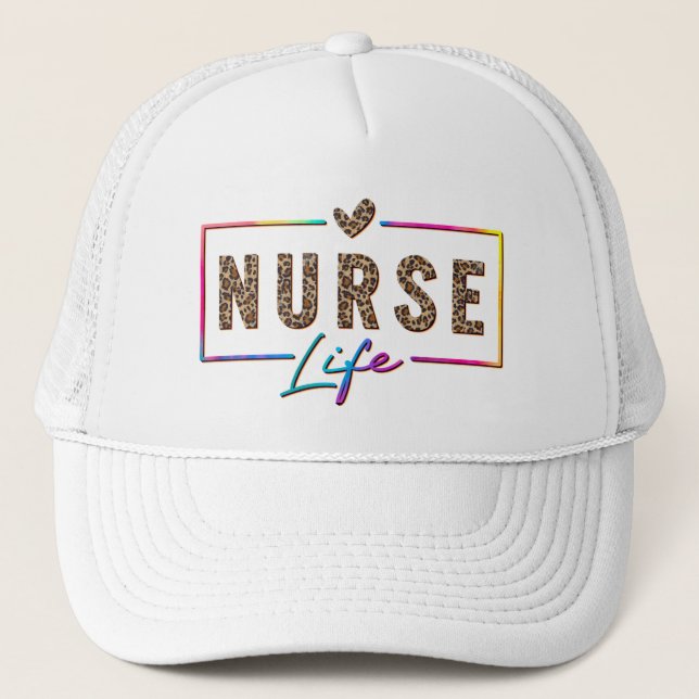 "Nurse Life" in eleganten Regenbogenfarben Truckerkappe (Vorderseite)