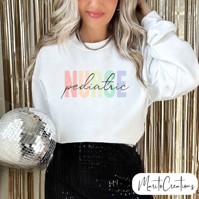 nurse paediatric t-shirt to celebrate nurses' day sweatshirt (Von Creator hochgeladen)