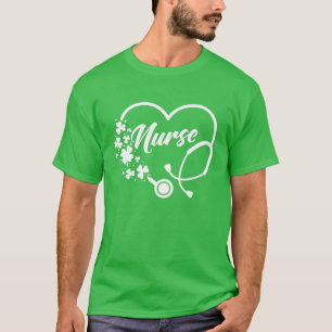 Nurse St. Patrick's Day Stethoscope Lieben Herz T-Shirt