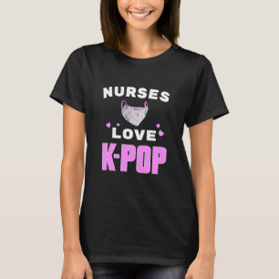 Nurses Liebe K-Pop mit Maskenbild T-Shirt