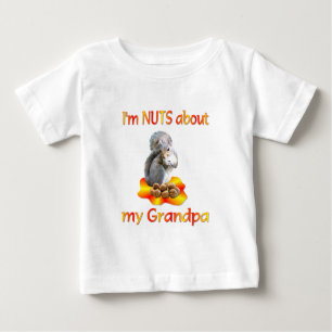 Nüsse über Großvater Baby T-shirt
