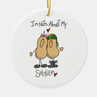 Nüsse über meine Soldaten-T - Shirt und Geschenke Keramik Ornament