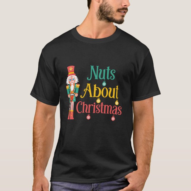 Nüsse über Weihnachten Niedlich Nutcracker Xmas Fu T-Shirt (Vorderseite)
